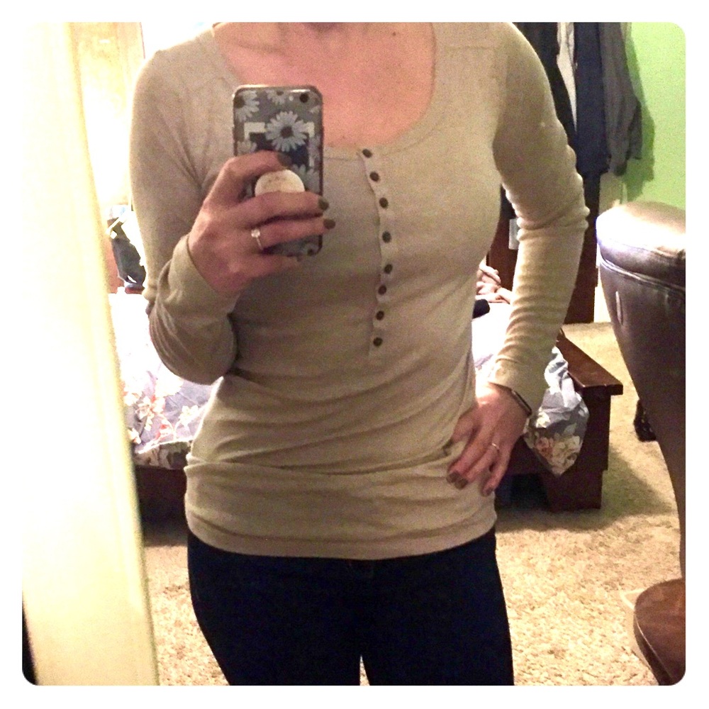 Long sleeve tan GAP shirt with button detail